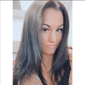 Meet your Posher, Lindsey